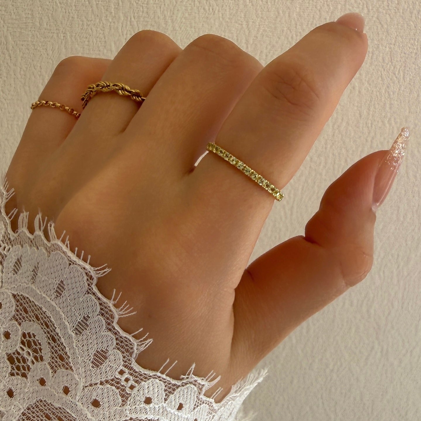 ＜期間限定販売＞【受注生産品】K18ペリドットフルエタニティリング