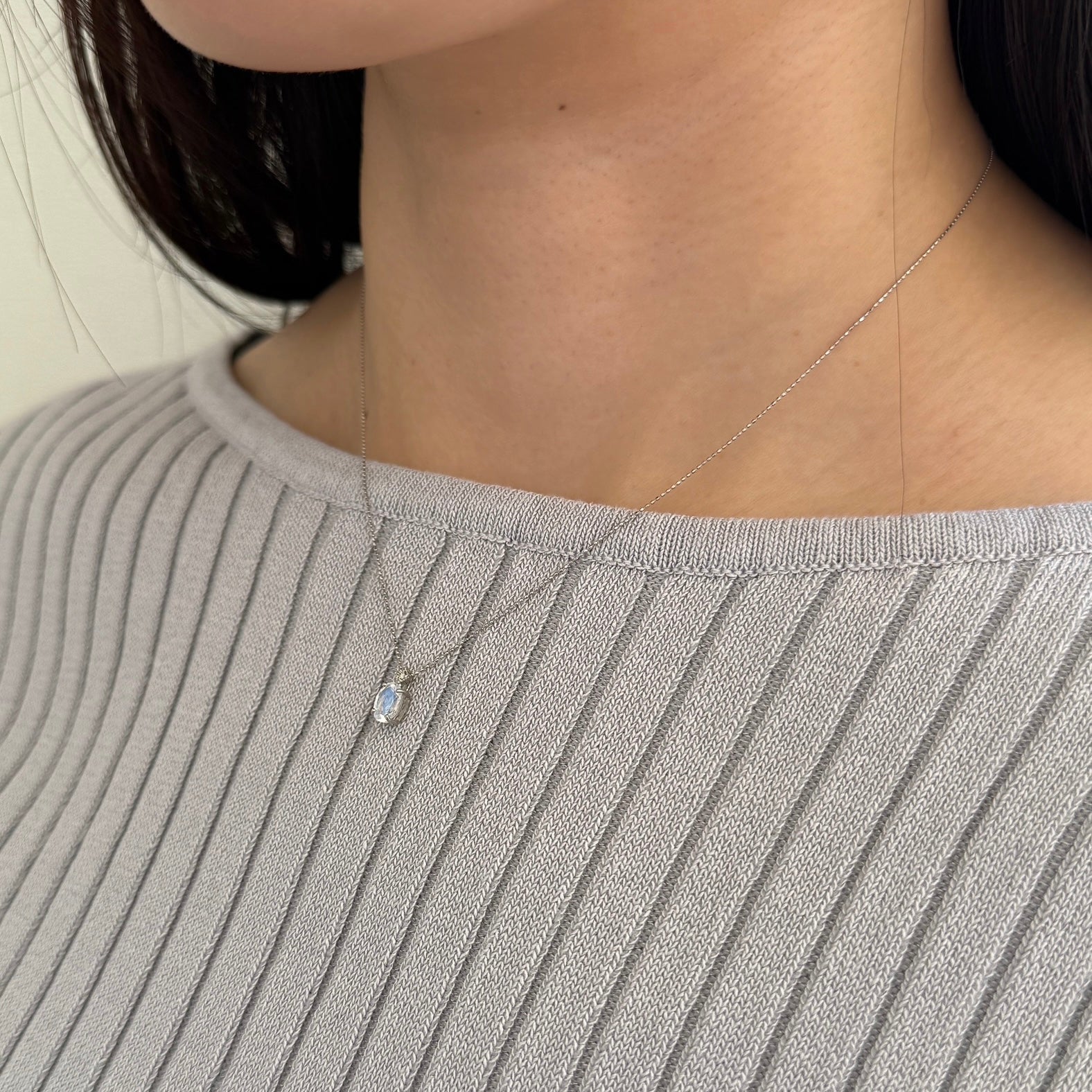 ＜NEW＞Pt900ロイヤルブルームーンストーンペンダントトップ
