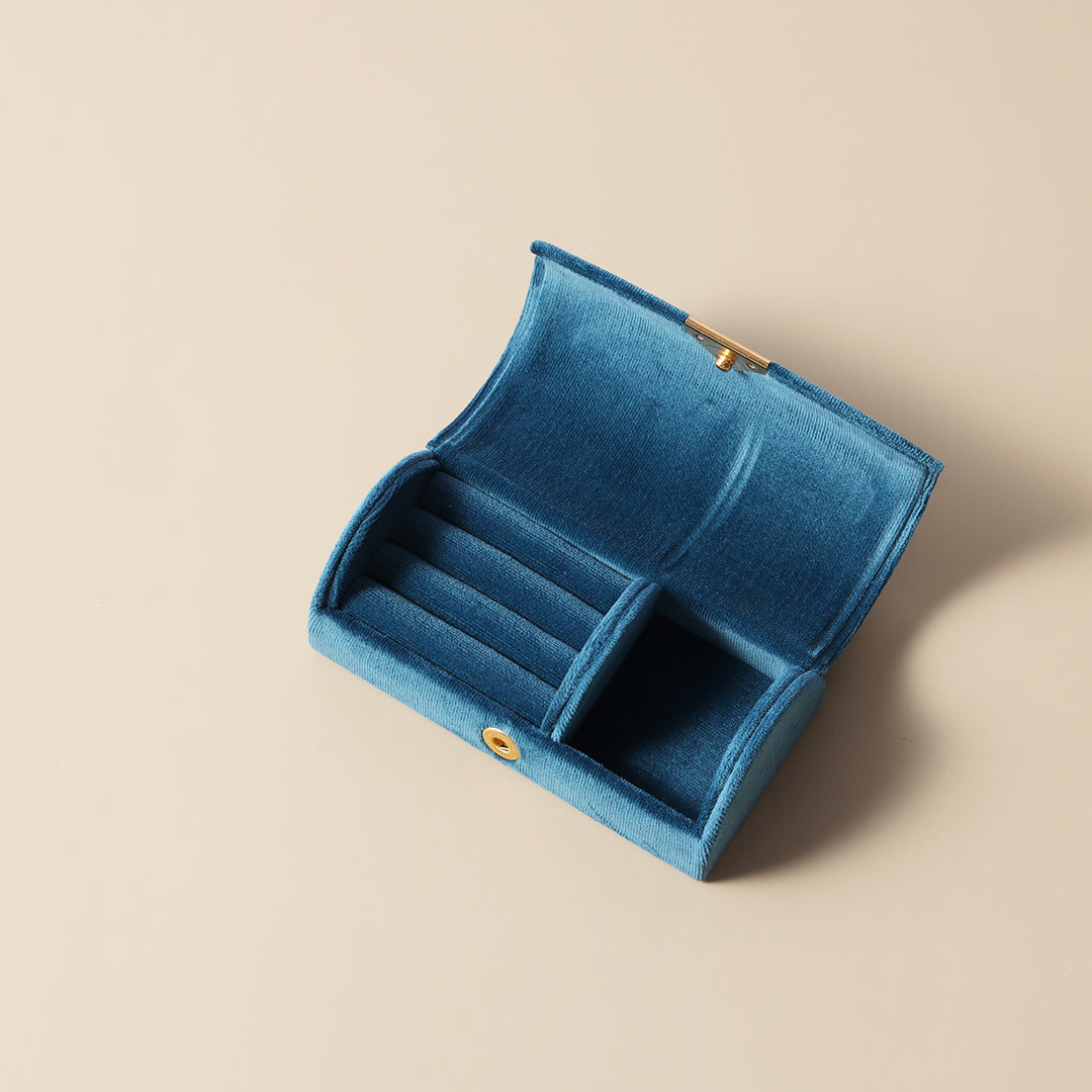 ＜NEW＞【限定価格】ジュエリートラベルケース ターコイズブルー