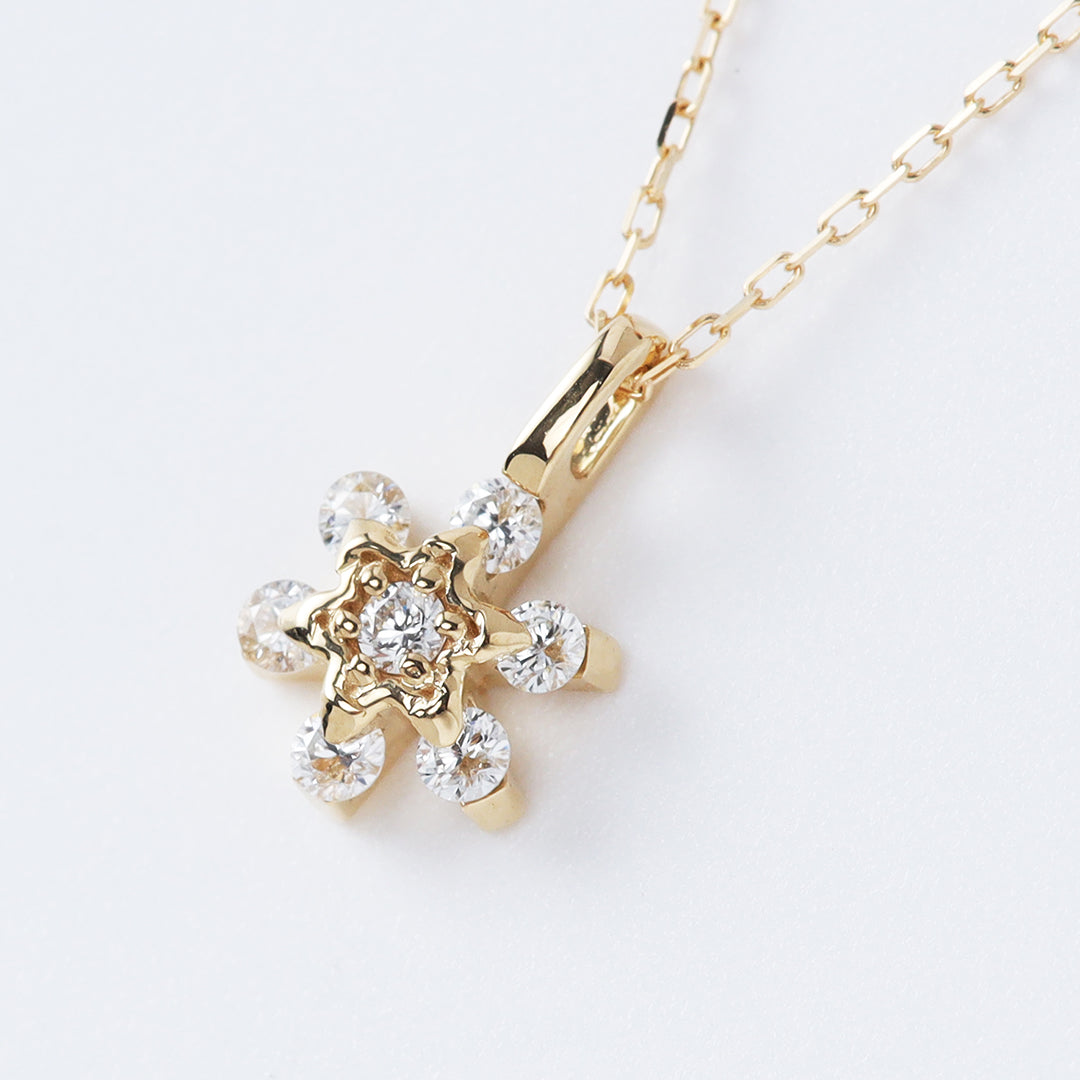 ＜クリスマス限定＞【受注生産品】K18 フラワーダイヤモンドネックレスミニ
