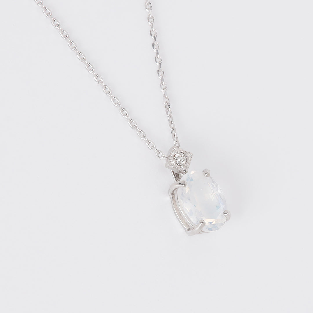 NEW＞Pt900ロイヤルブルームーンストーンペンダントトップ
