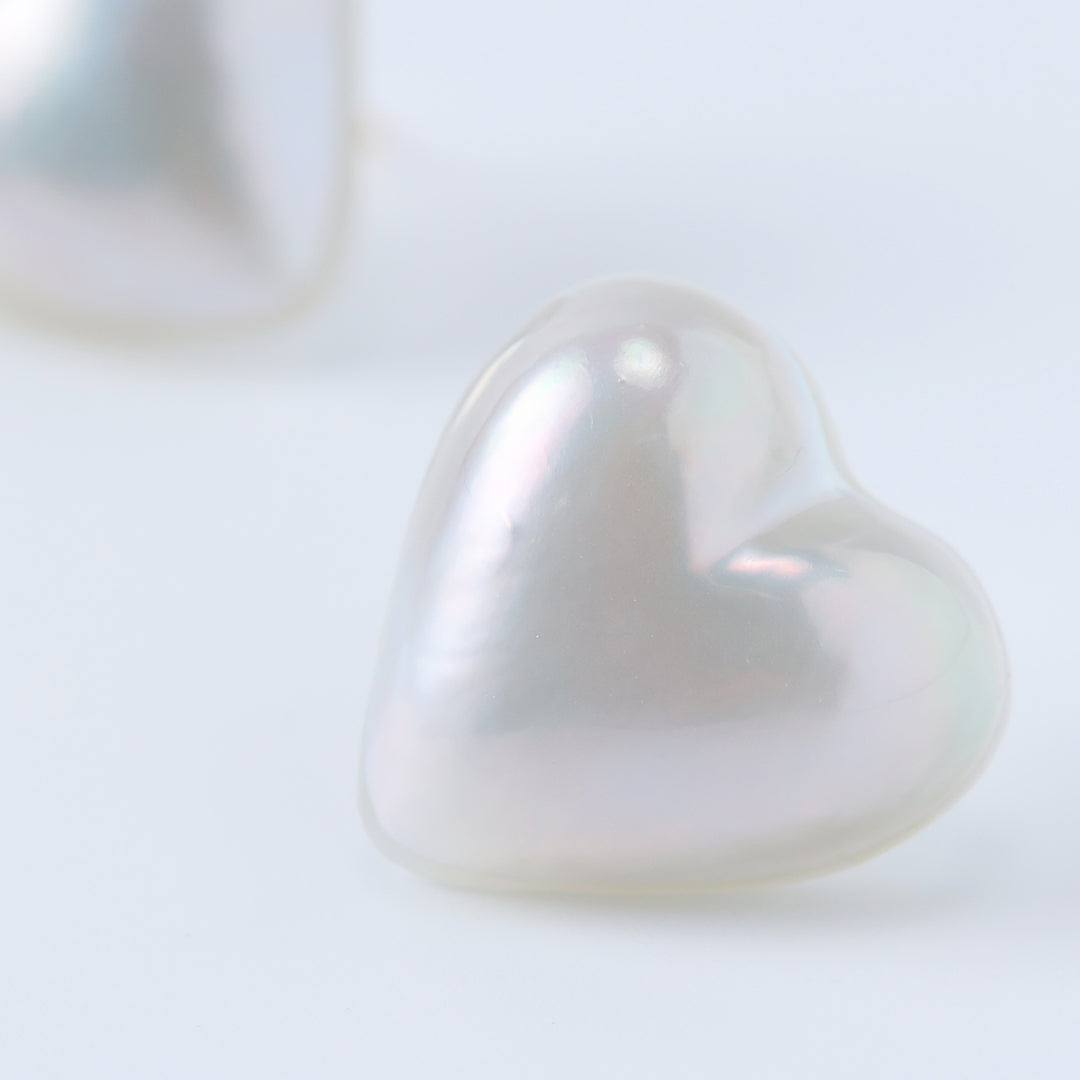 ＜NEW＞K18ハート型マベパールピアス(タテ)