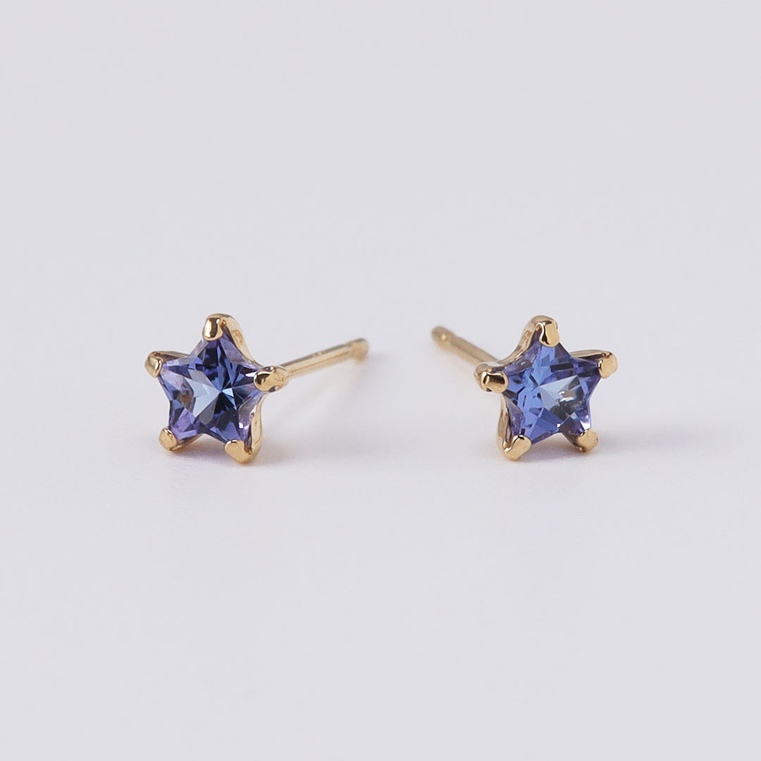 NEW＞K18スタータンザナイトピアス
