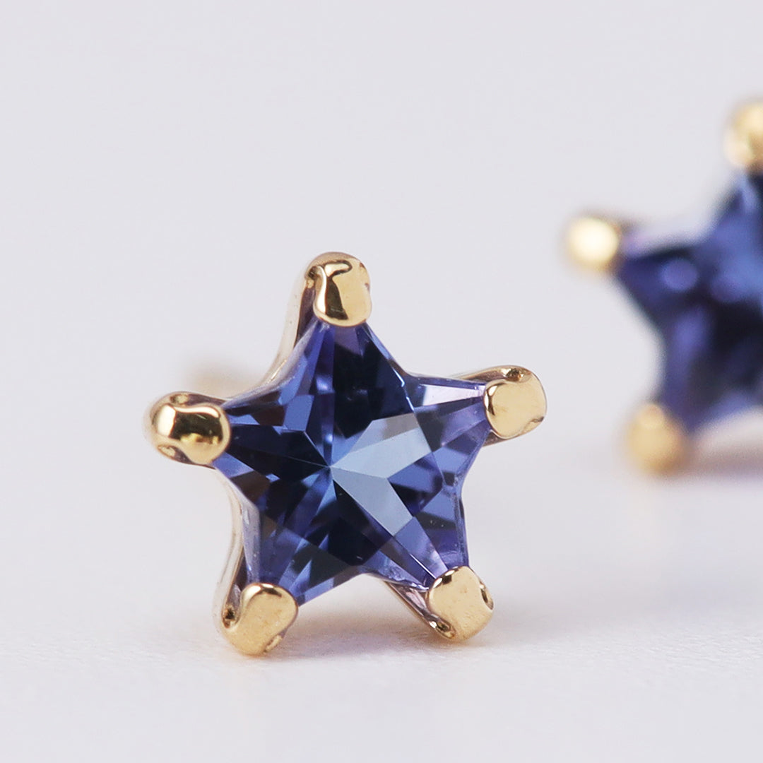 NEW＞K18スタータンザナイトピアス
