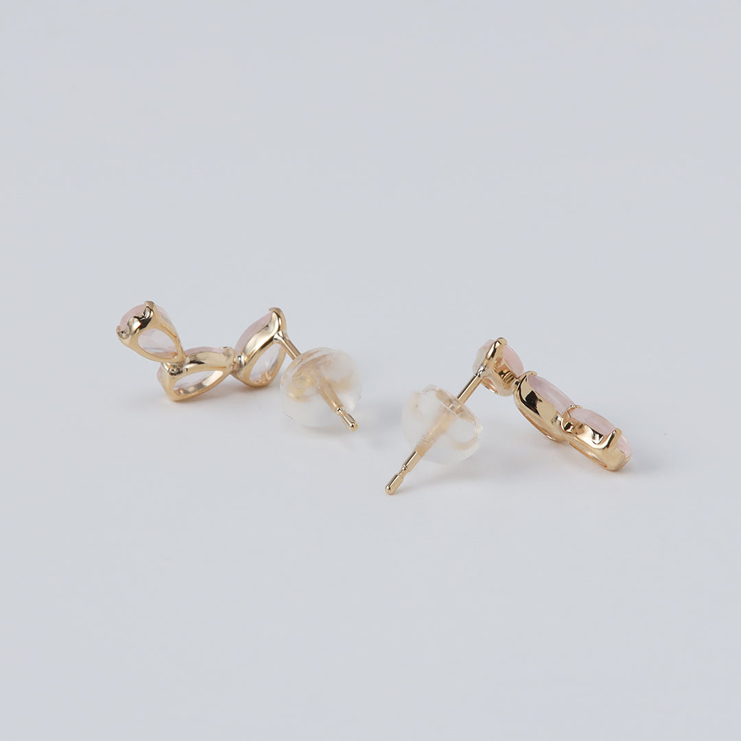 ＜NEW＞K18ローズクォーツツユ3粒ピアス