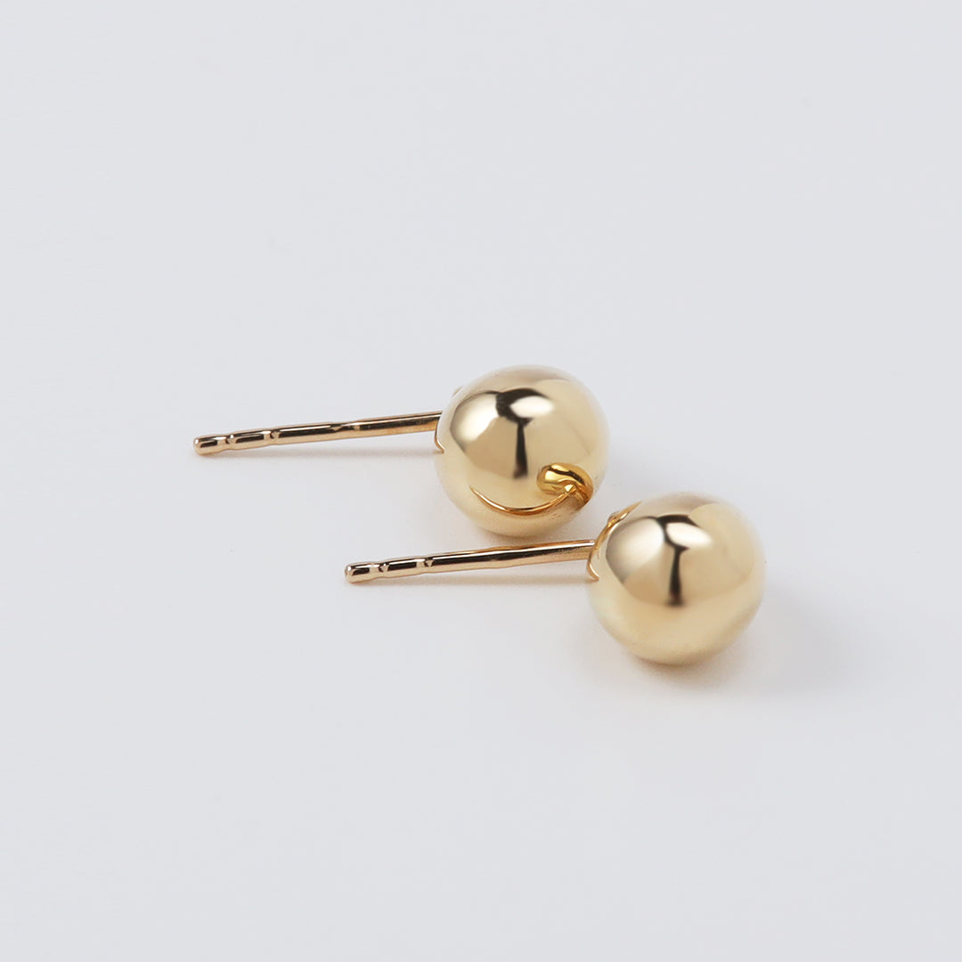 【お買い得ジュエリー】K18ぷっくりツユピアス