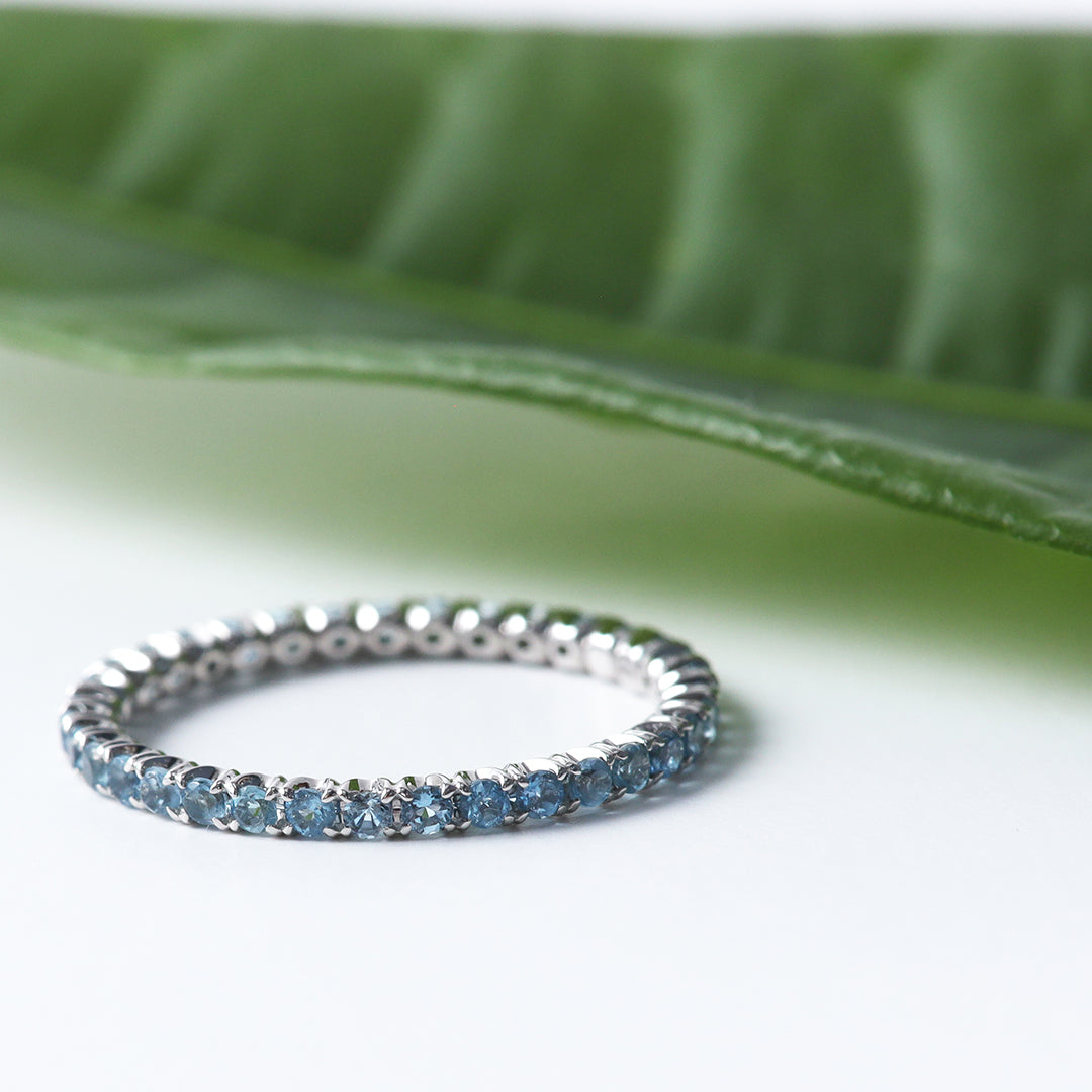 NEW＞【受注生産品】Pt900サンタマリアアクアマリンフルエタニティリング