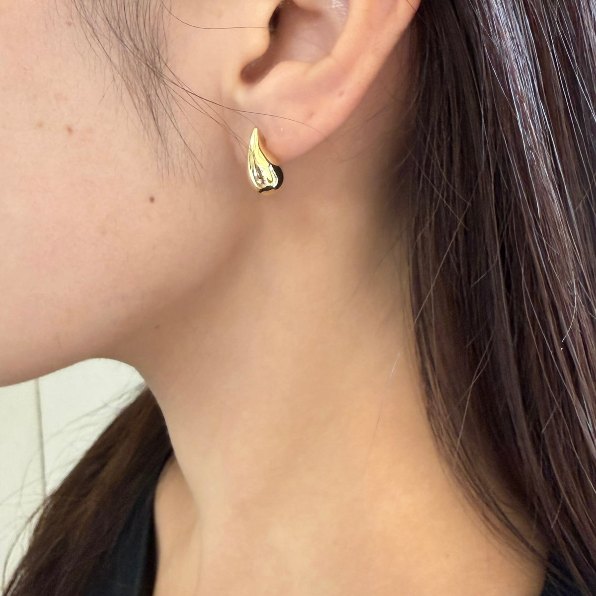 【お買い得ジュエリー】K18ぷっくりツユピアス